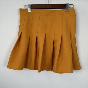 Johnny Women's Pleated Skort Mini Mustard Size Medium